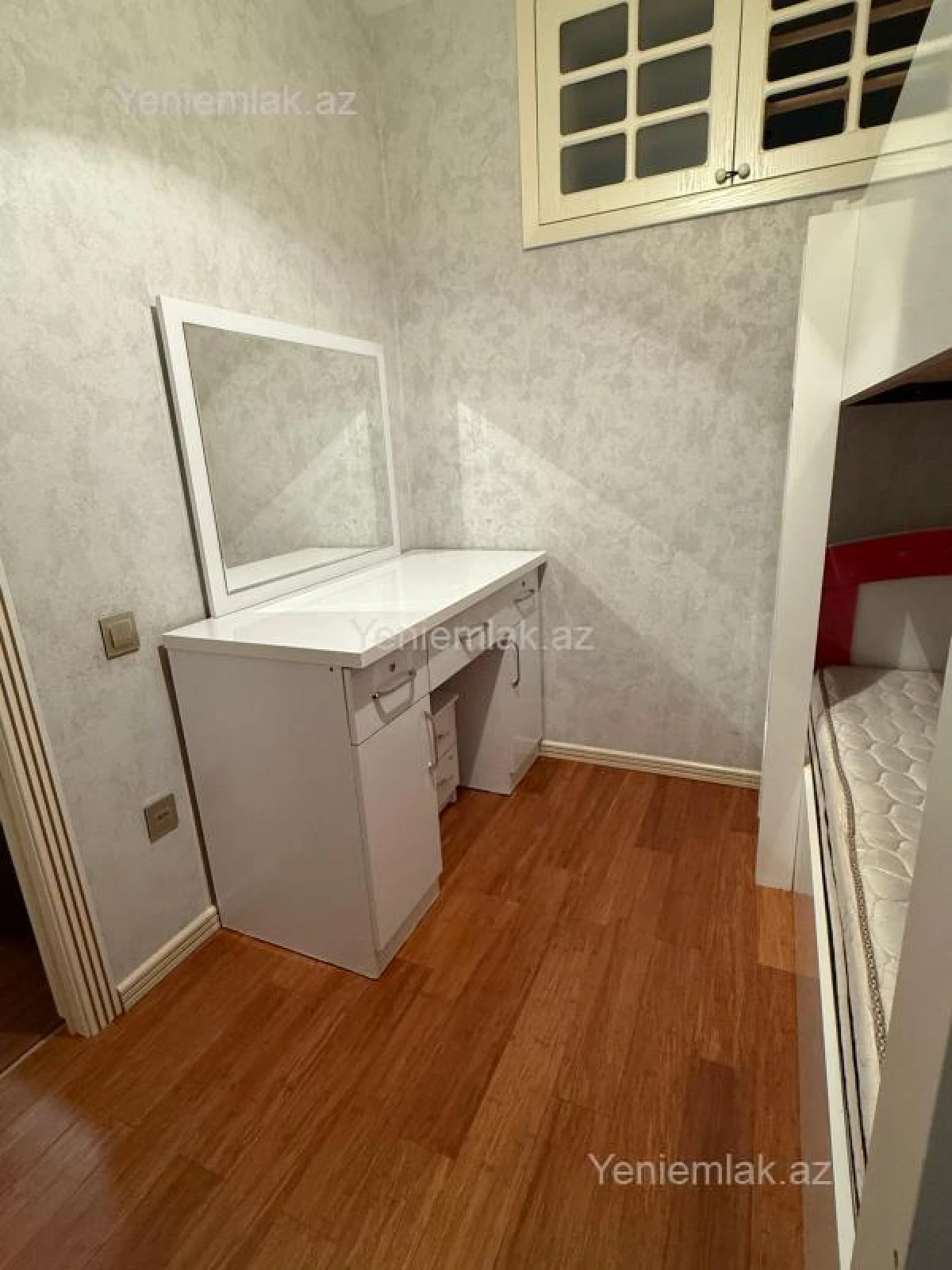 Satılır 3 otaqlı yeni tikili 86 m²