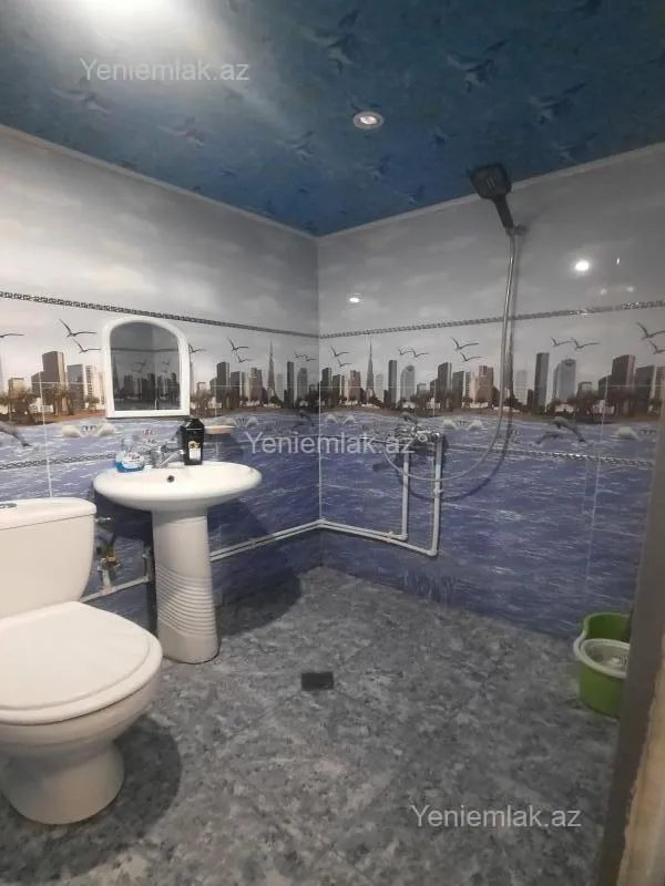 Satılır 1 otaqlı köhnə tikili 32 m²