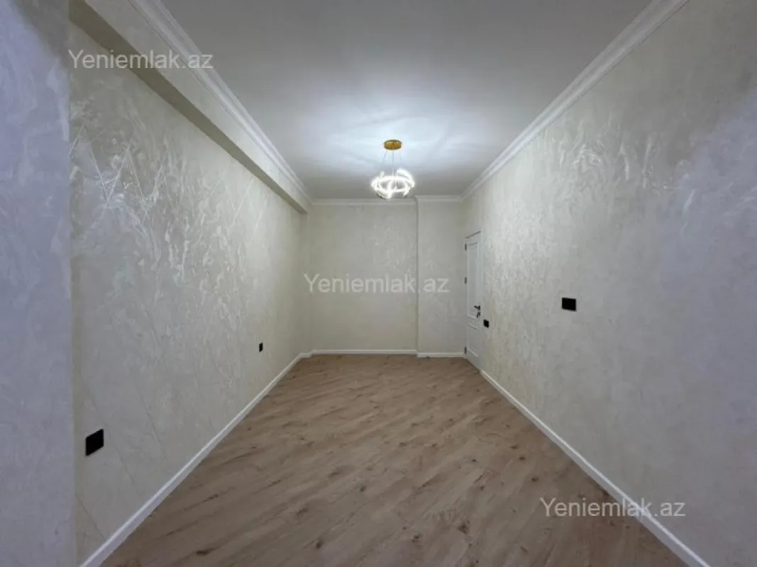 Satılır 3 otaqlı yeni tikili 80 m²