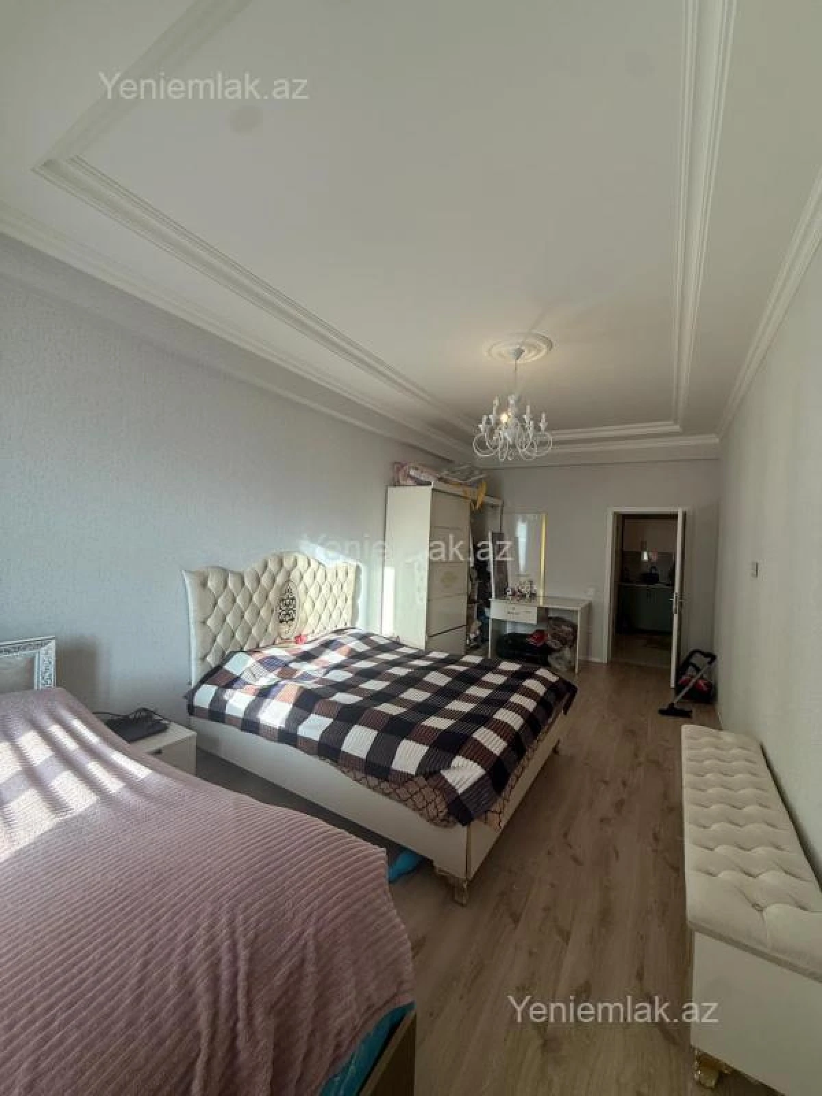 Satılır 2 otaqlı yeni tikili 75 m²