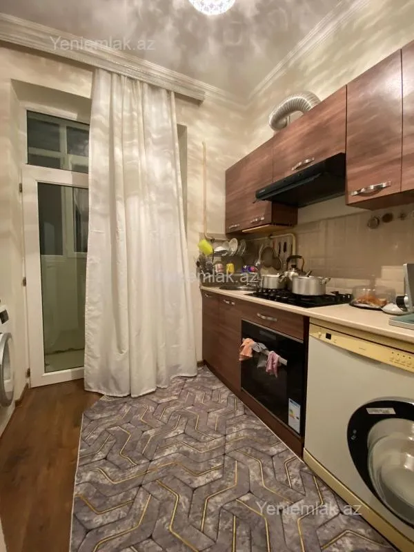 Satılır 2 otaqlı yeni tikili 52 m²