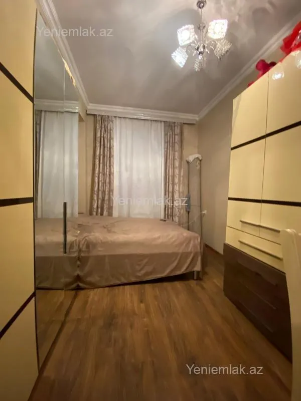 Satılır 2 otaqlı yeni tikili 52 m²