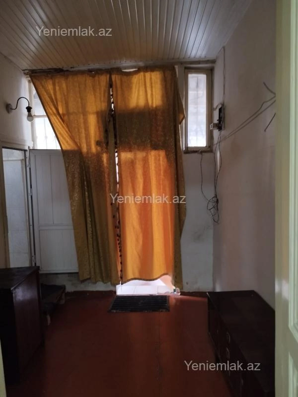 Satılır 1 otaqlı köhnə tikili 39 m²