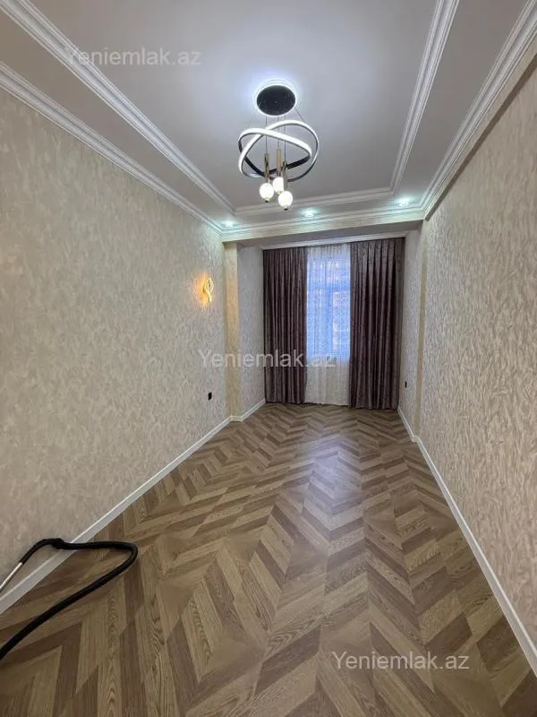 Satılır 2 otaqlı yeni tikili 63 m²