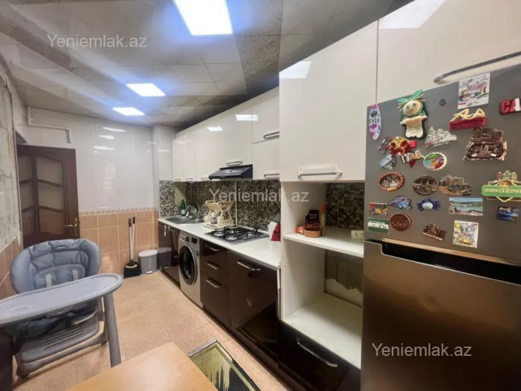 Satılır 4 otaqlı yeni tikili 85 m²