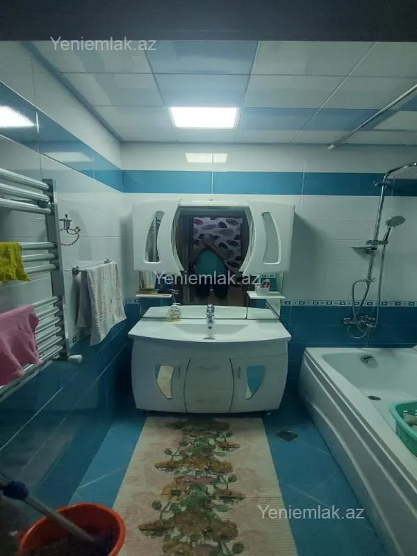 Satılır 3 otaqlı yeni tikili 95 m²