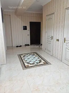 Satılır 3 otaqlı yeni tikili 135 m²