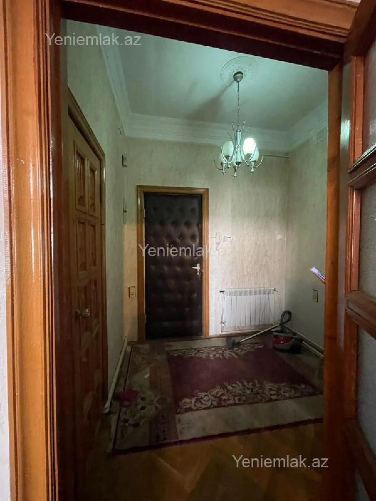 Satılır 2 otaqlı köhnə tikili 70 m²