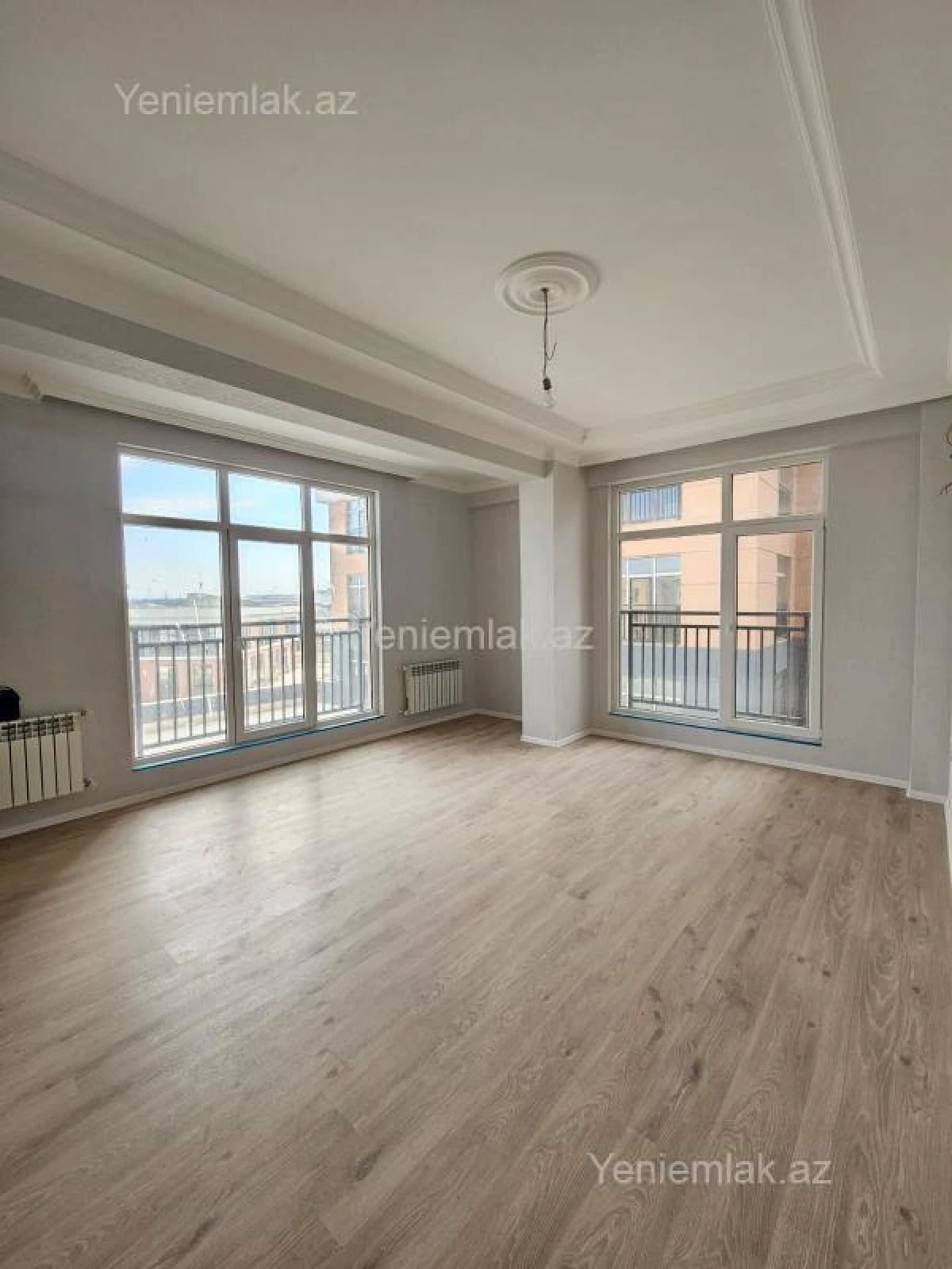 Satılır 2 otaqlı yeni tikili 84 m²