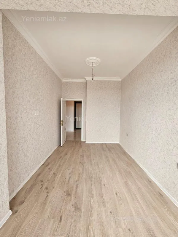 Satılır 2 otaqlı yeni tikili 84 m²