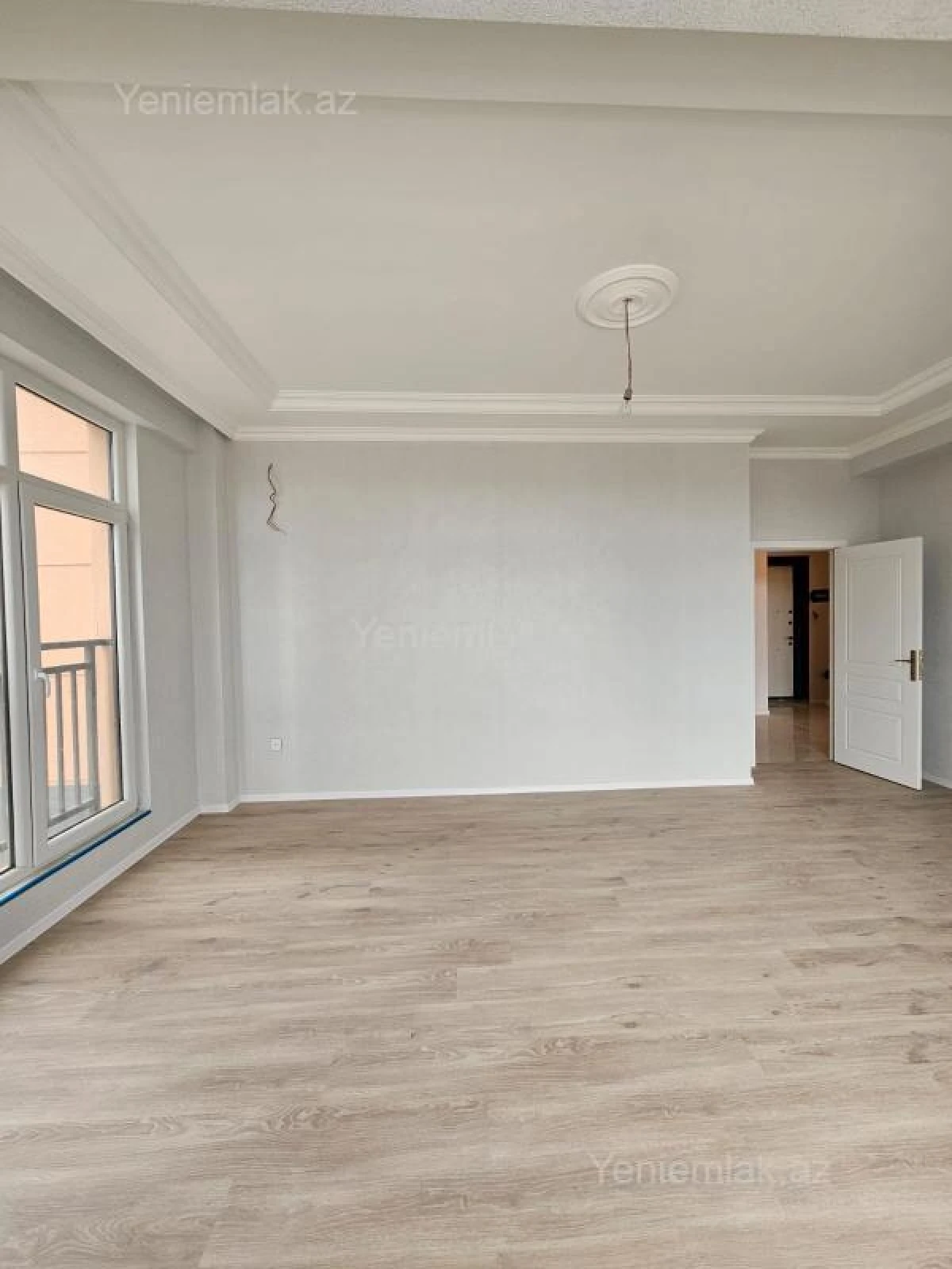 Satılır 2 otaqlı yeni tikili 84 m²