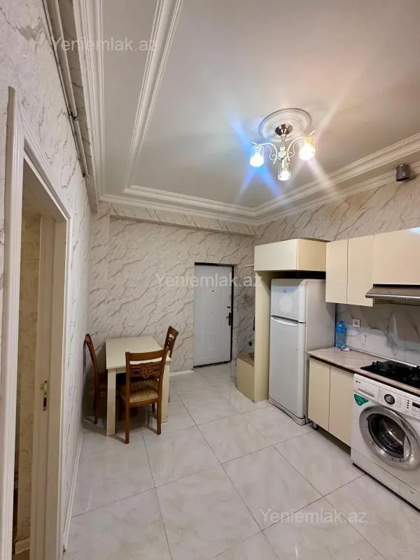 Satılır 2 otaqlı yeni tikili 77 m²