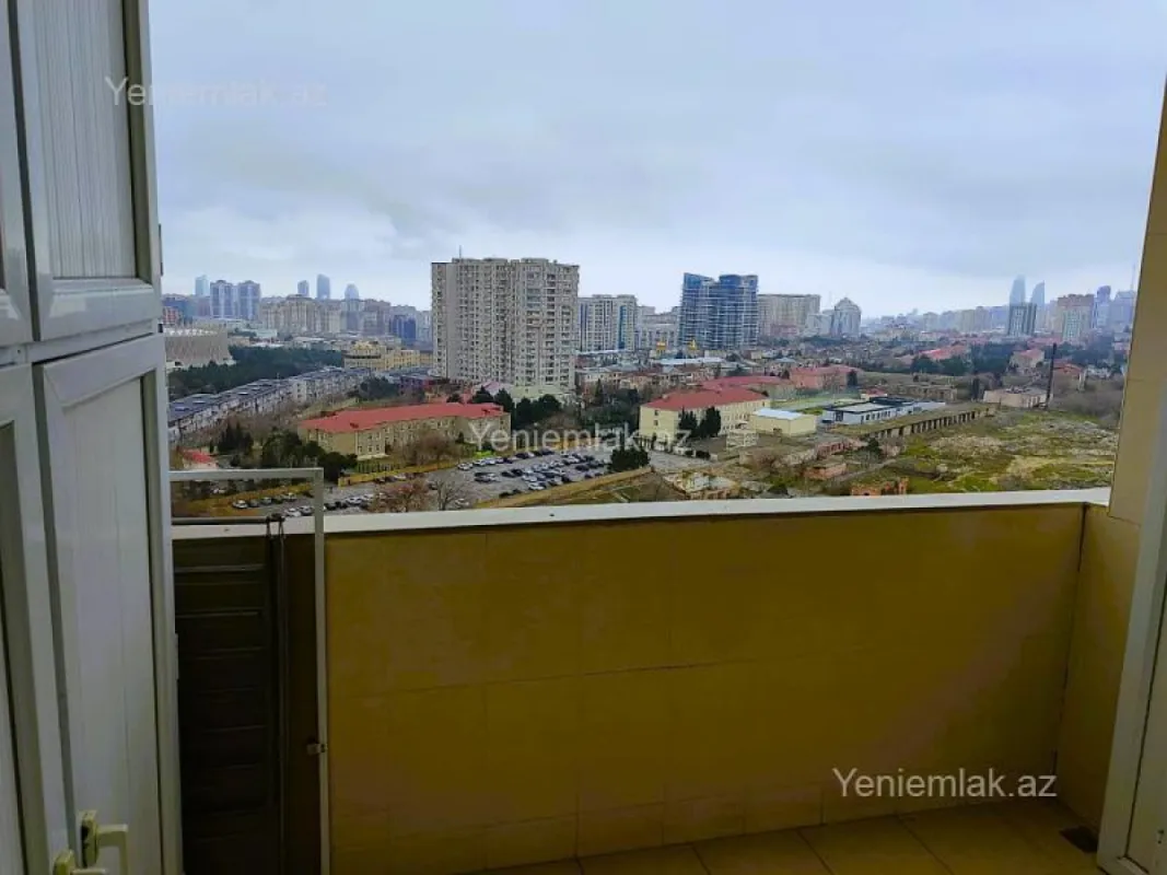 Satılır 3 otaqlı yeni tikili 125 m²