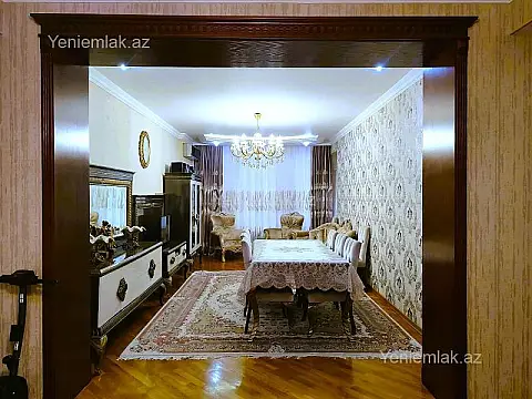 Satılır 3 otaqlı yeni tikili 125 m²