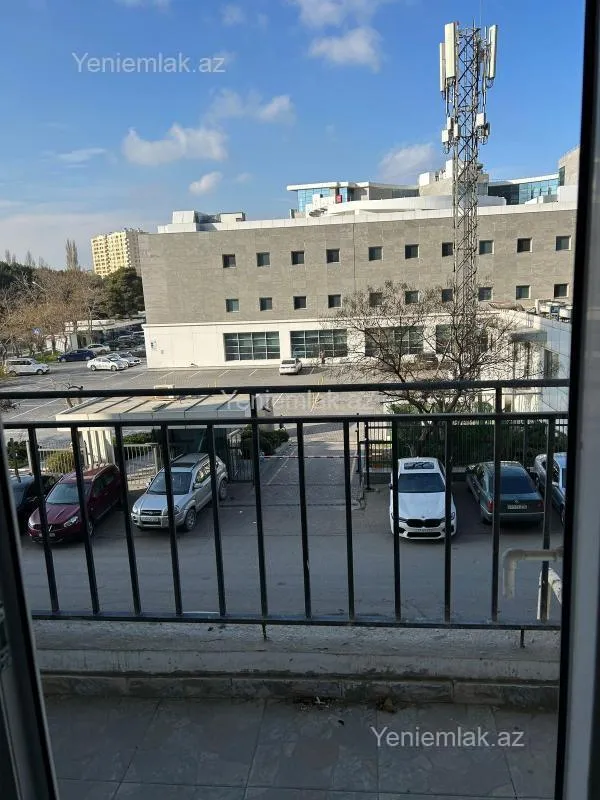Satılır 3 otaqlı yeni tikili 120 m²