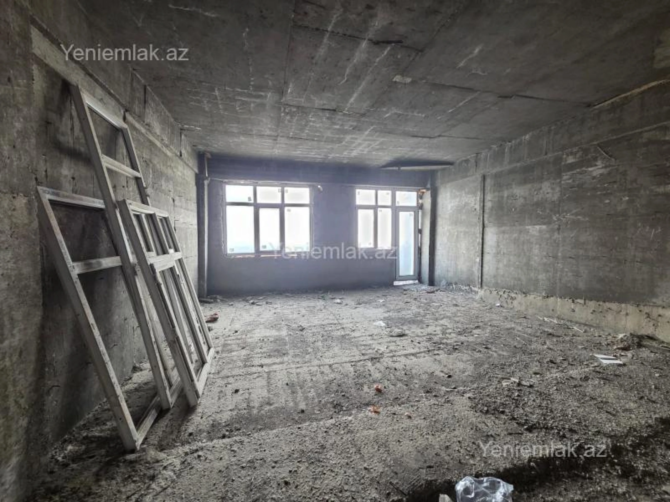 Satılır 4 otaqlı yeni tikili 170 m²