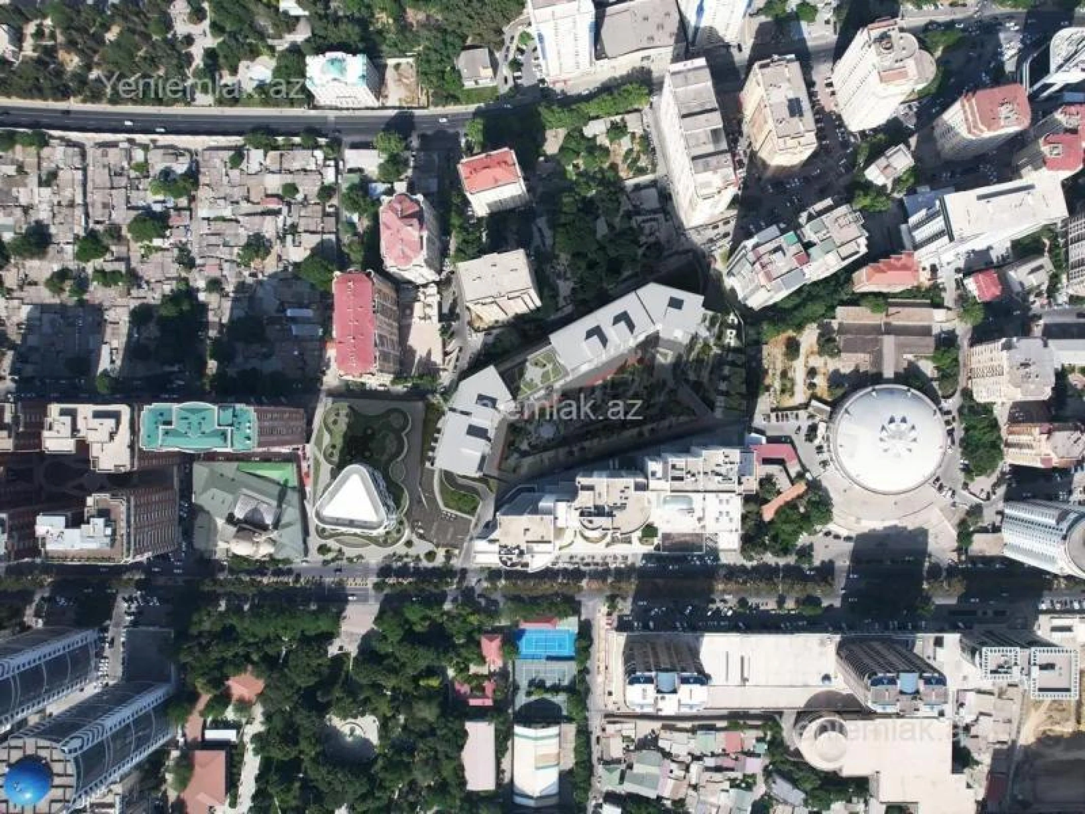 Satılır 2 otaqlı yeni tikili 60 m²