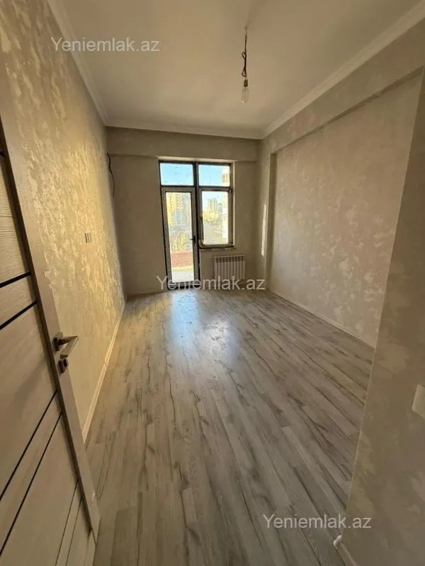 Satılır 2 otaqlı yeni tikili 60 m²