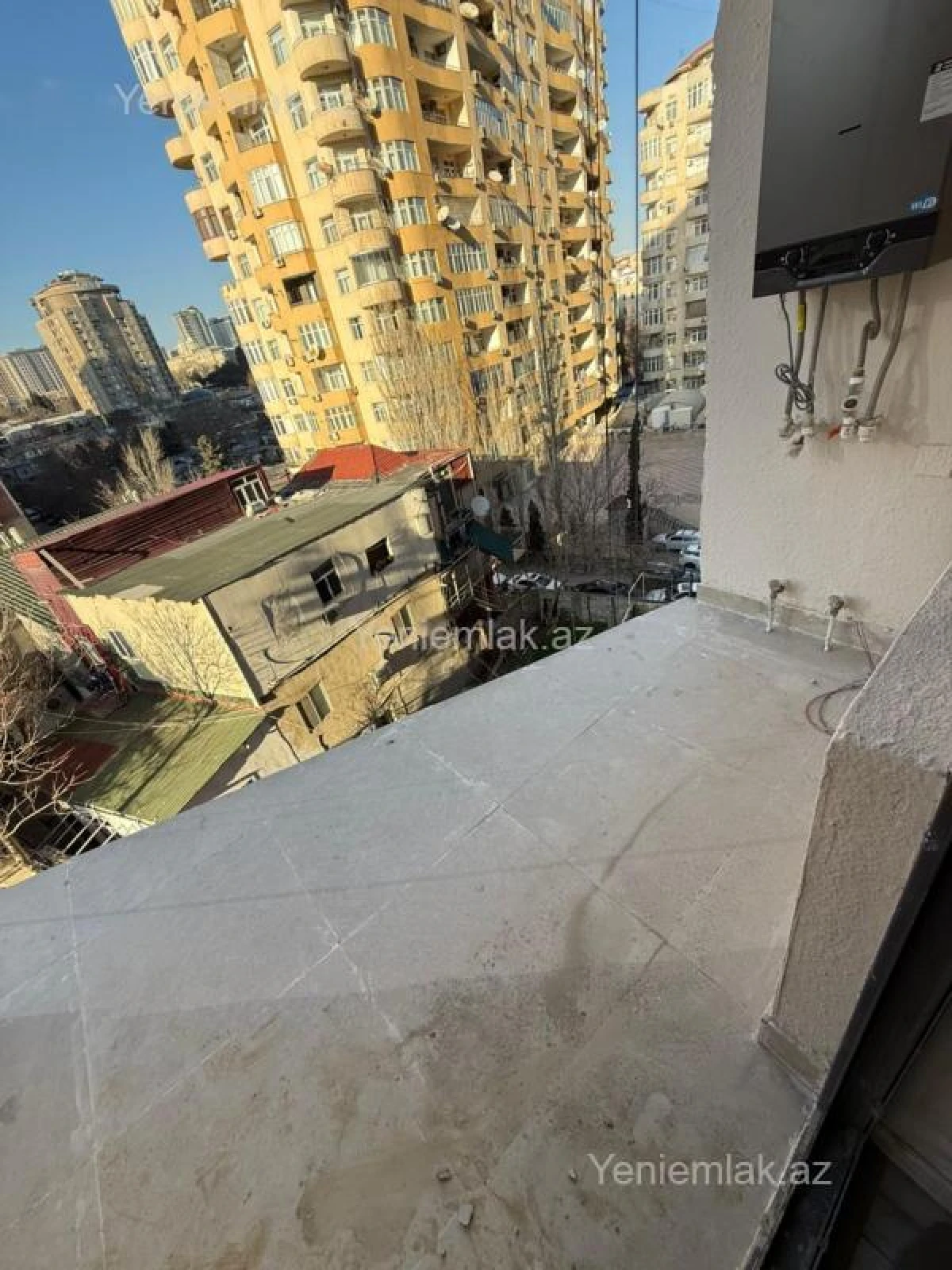 Satılır 2 otaqlı yeni tikili 60 m²