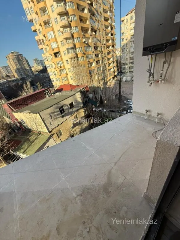 Satılır 2 otaqlı yeni tikili 60 m²