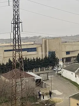 Satılır 3 otaqlı köhnə tikili 80 m² — Bakı, Suraxanı 3 otaq 80.00 m²