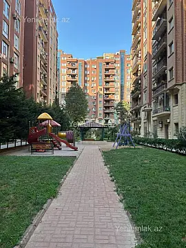 Satılır 5 otaqlı ofis 230 m² — Bakı, Nərimanov 5 otaq 230.00 m²