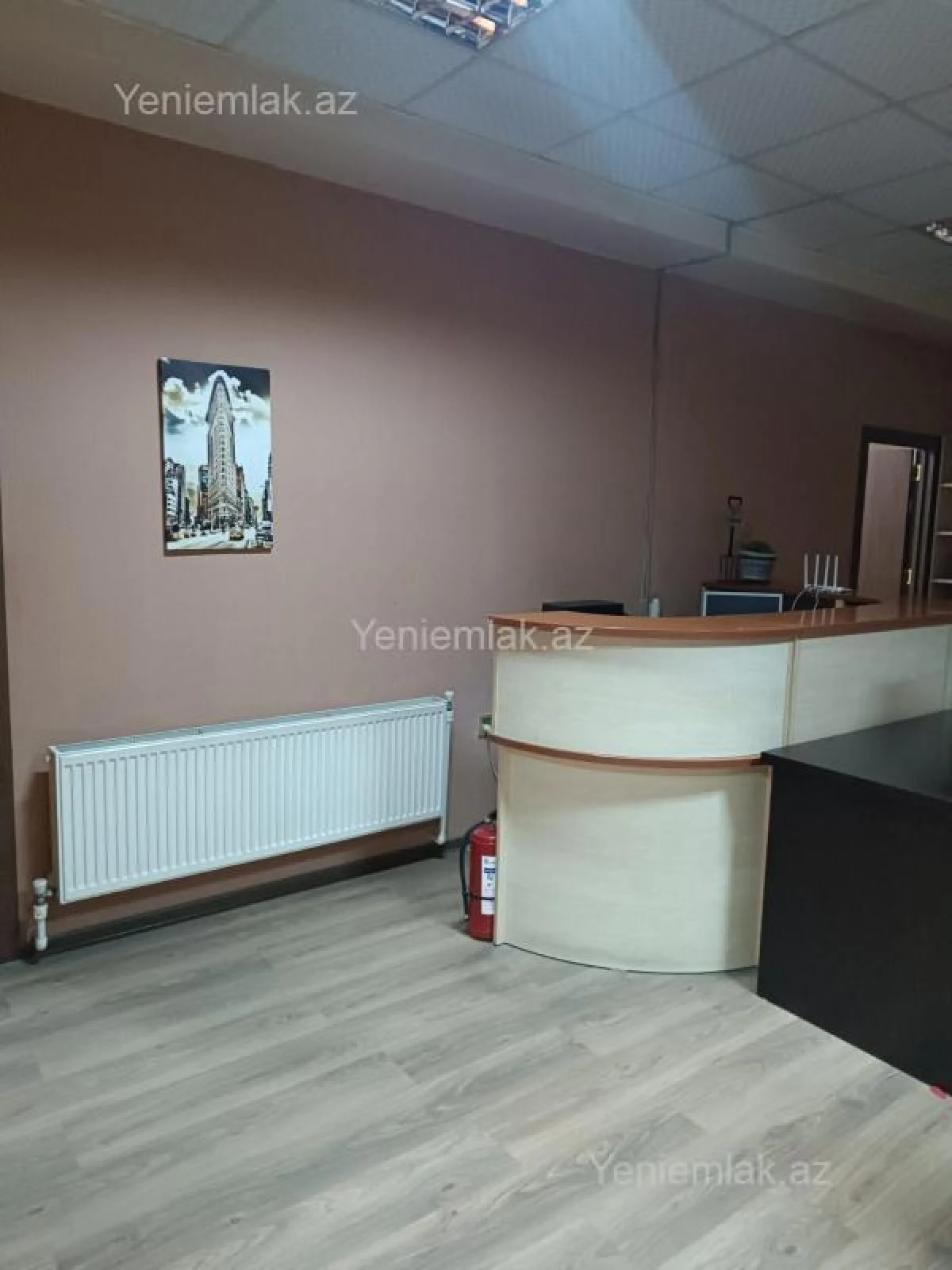 Satılır 5 otaqlı ofis 230 m²