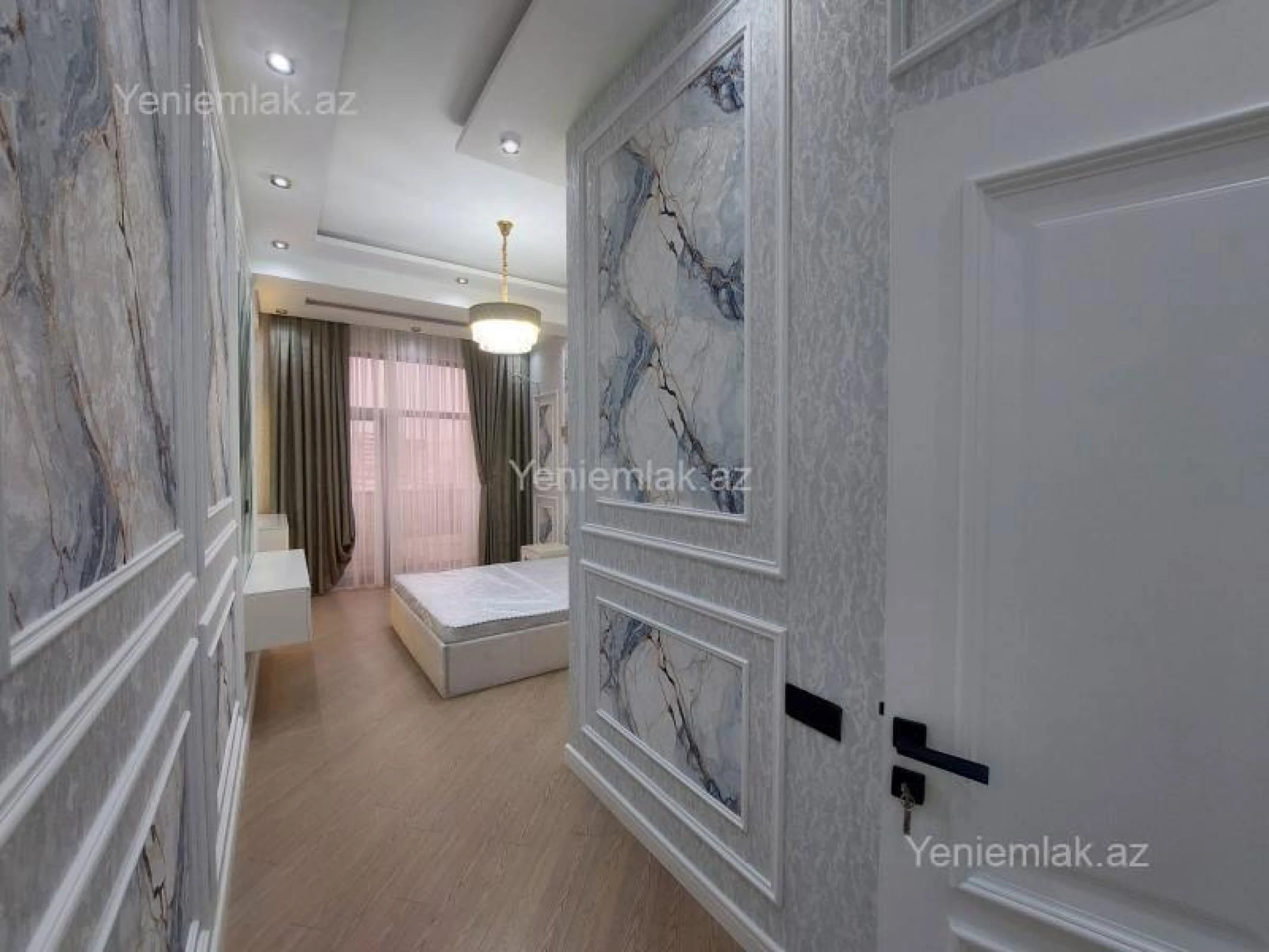 Satılır 3 otaqlı yeni tikili 95 m²