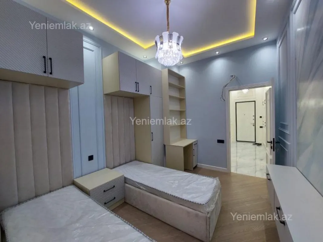 Satılır 3 otaqlı yeni tikili 95 m²