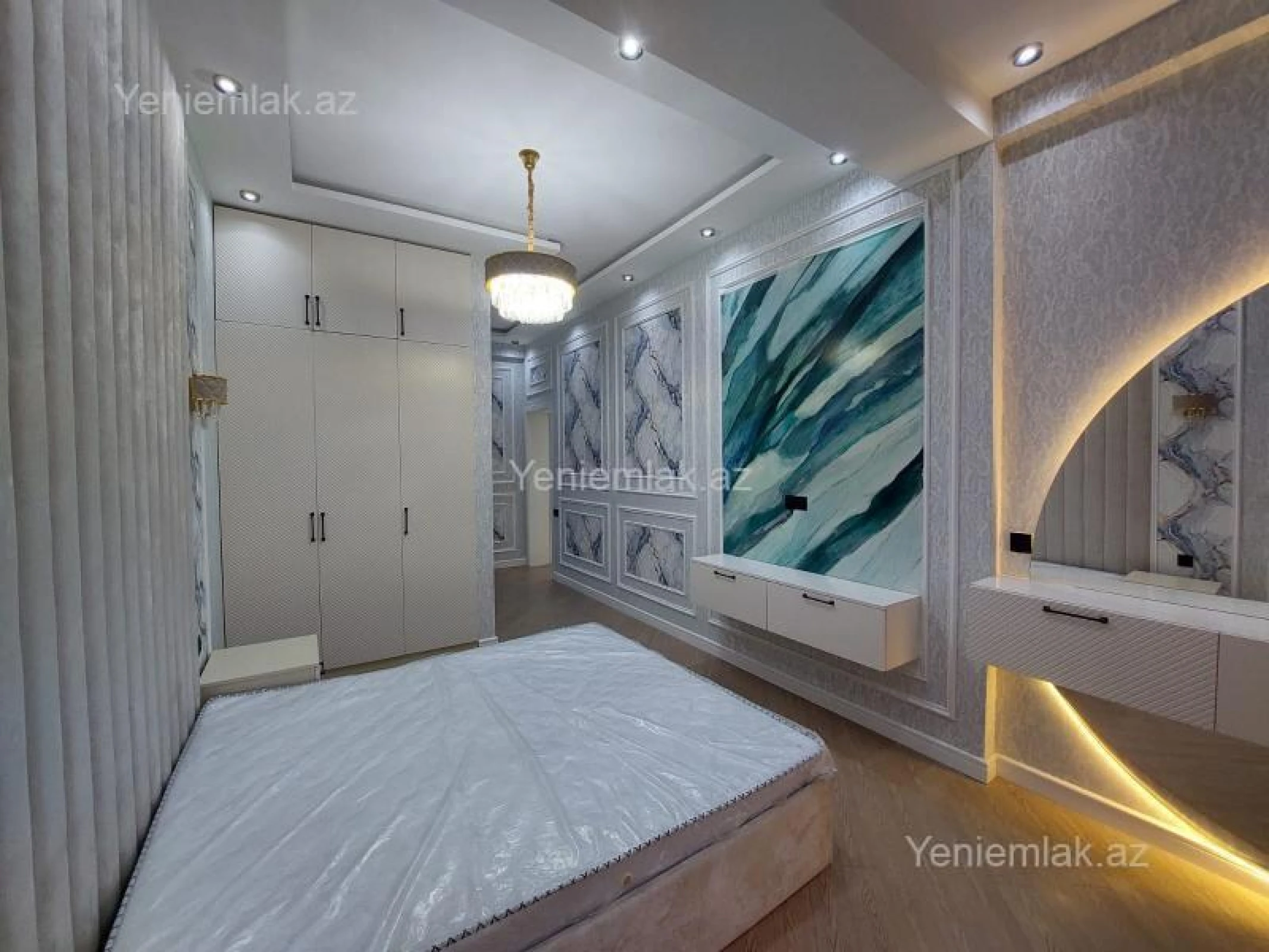 Satılır 3 otaqlı yeni tikili 95 m²