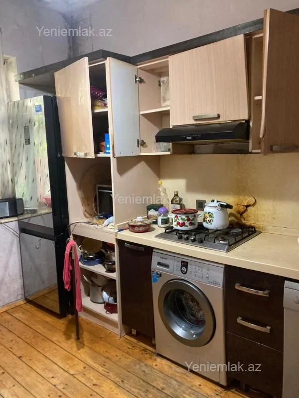 Satılır 5 otaqlı həyət evi 120 m²
