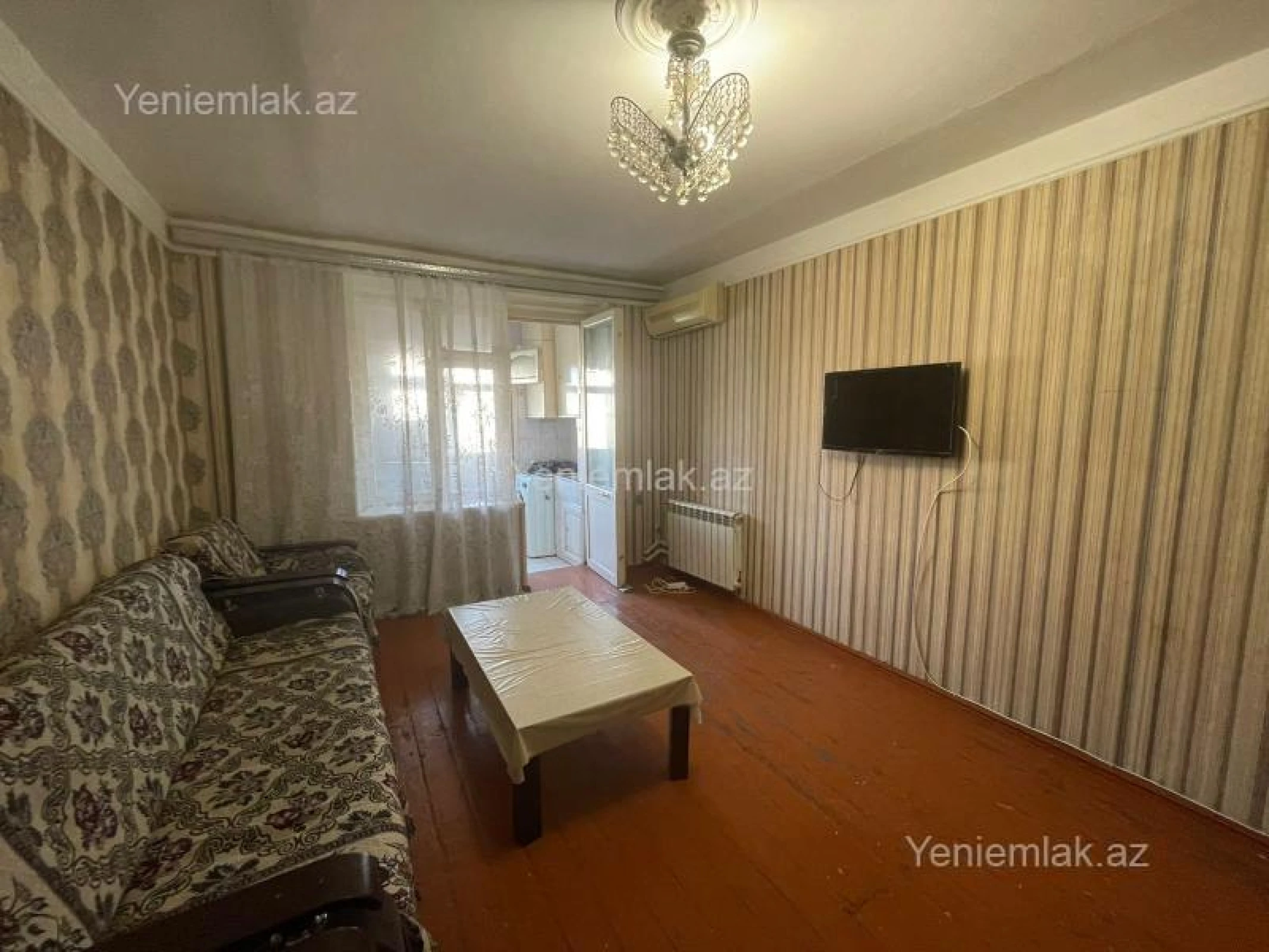 Satılır 2 otaqlı köhnə tikili 40 m²