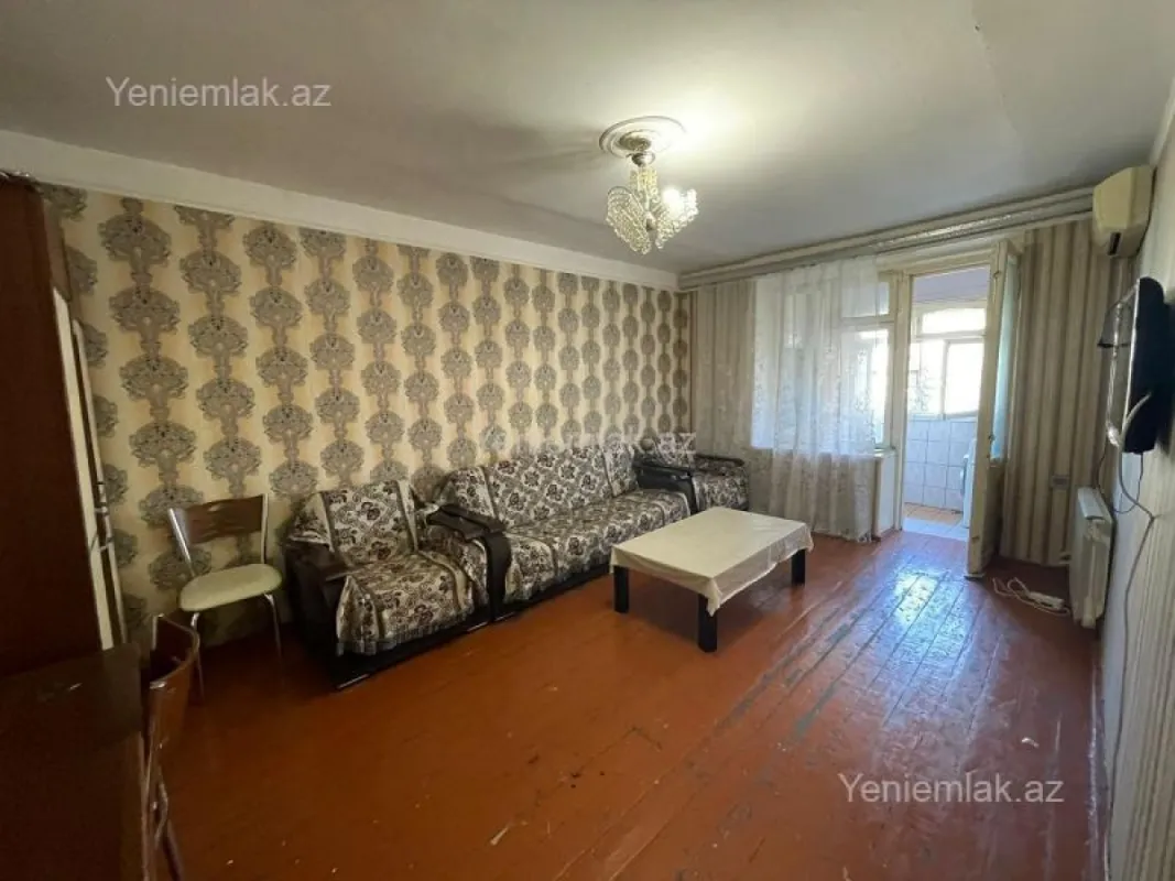 Satılır 2 otaqlı köhnə tikili 40 m²