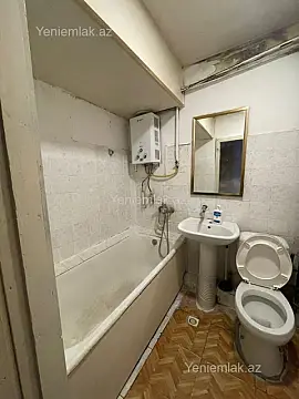 Satılır 2 otaqlı köhnə tikili 40 m²