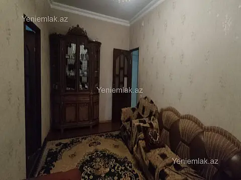 Satılır 5 otaqlı köhnə tikili 100 m²