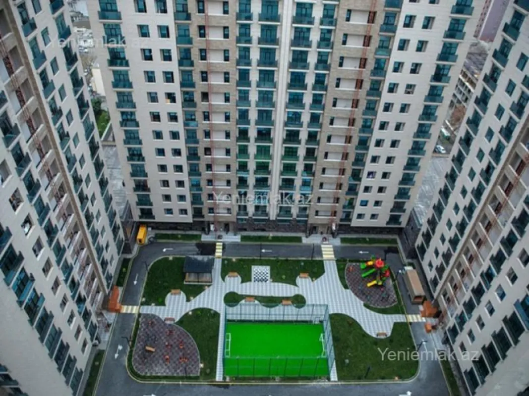 Satılır 4 otaqlı yeni tikili 195 m²