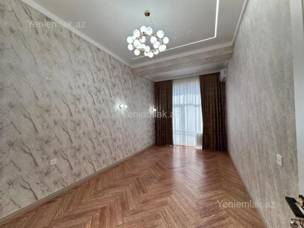 Satılır 4 otaqlı yeni tikili 195 m²