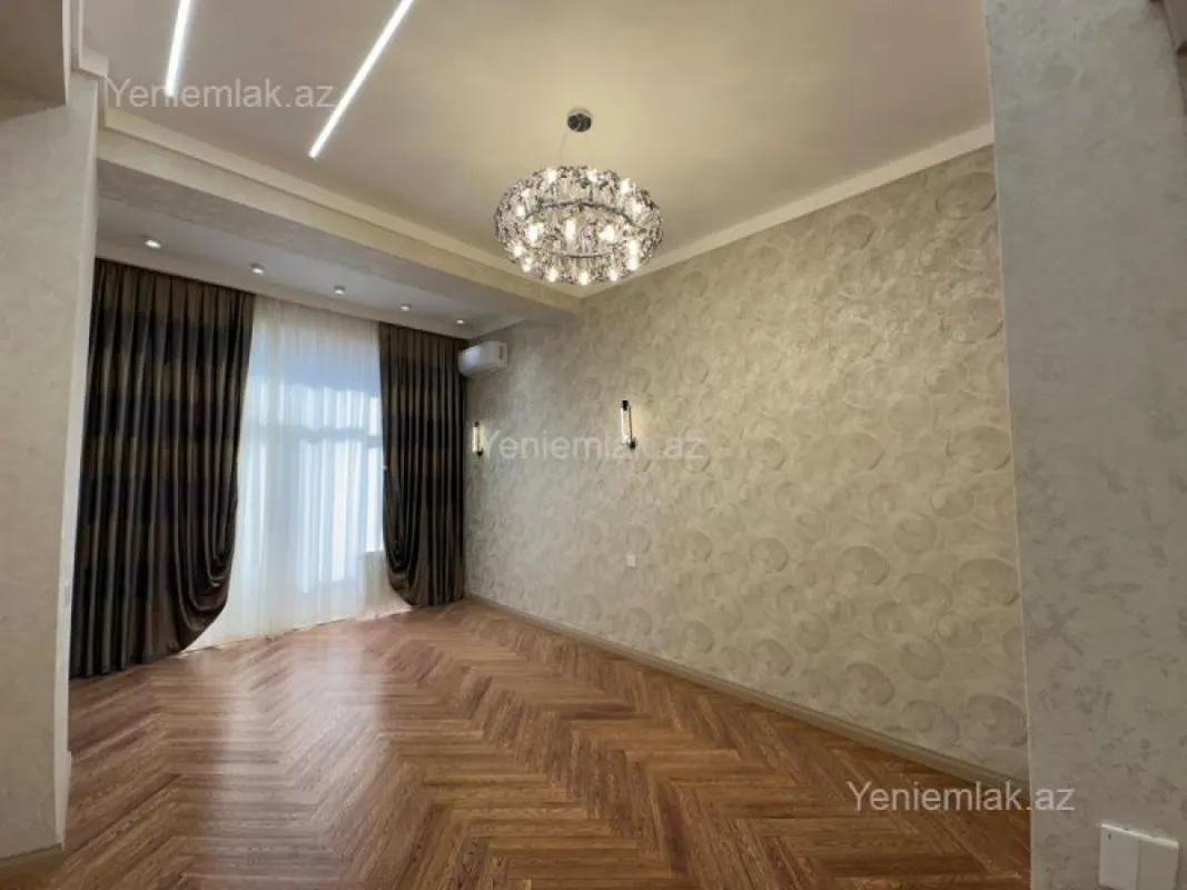 Satılır 4 otaqlı yeni tikili 195 m²