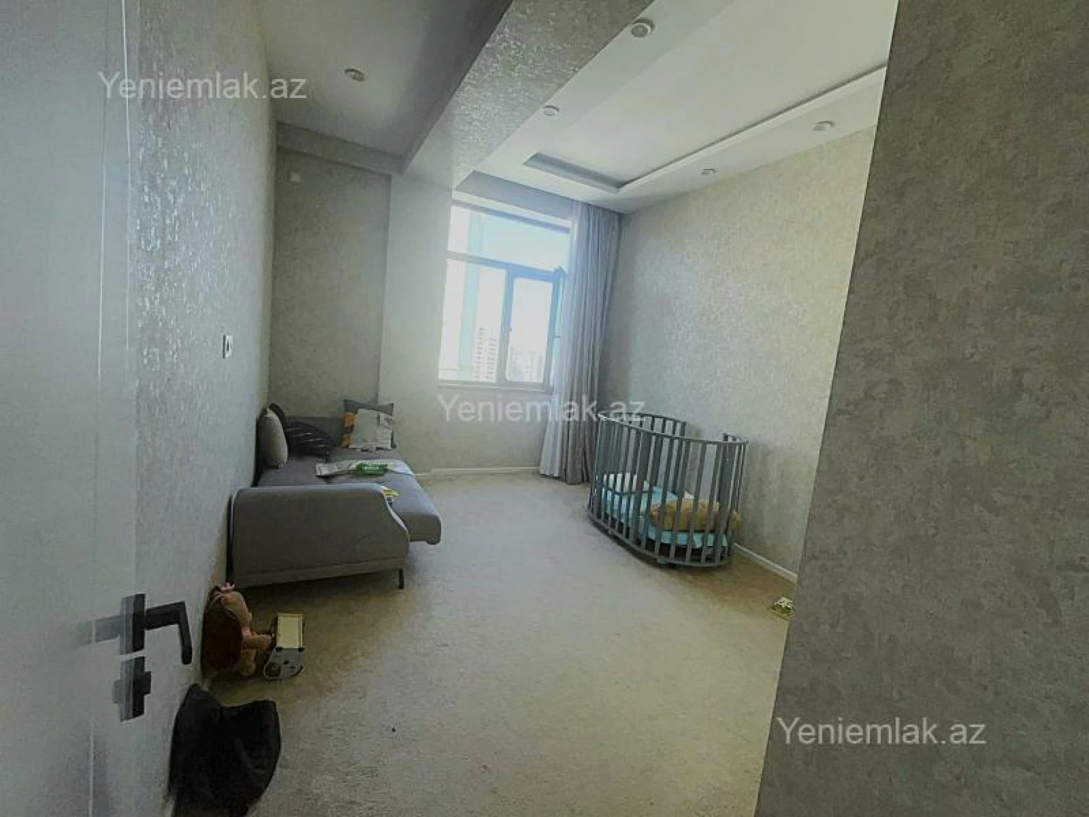 Satılır 3 otaqlı yeni tikili 120 m²