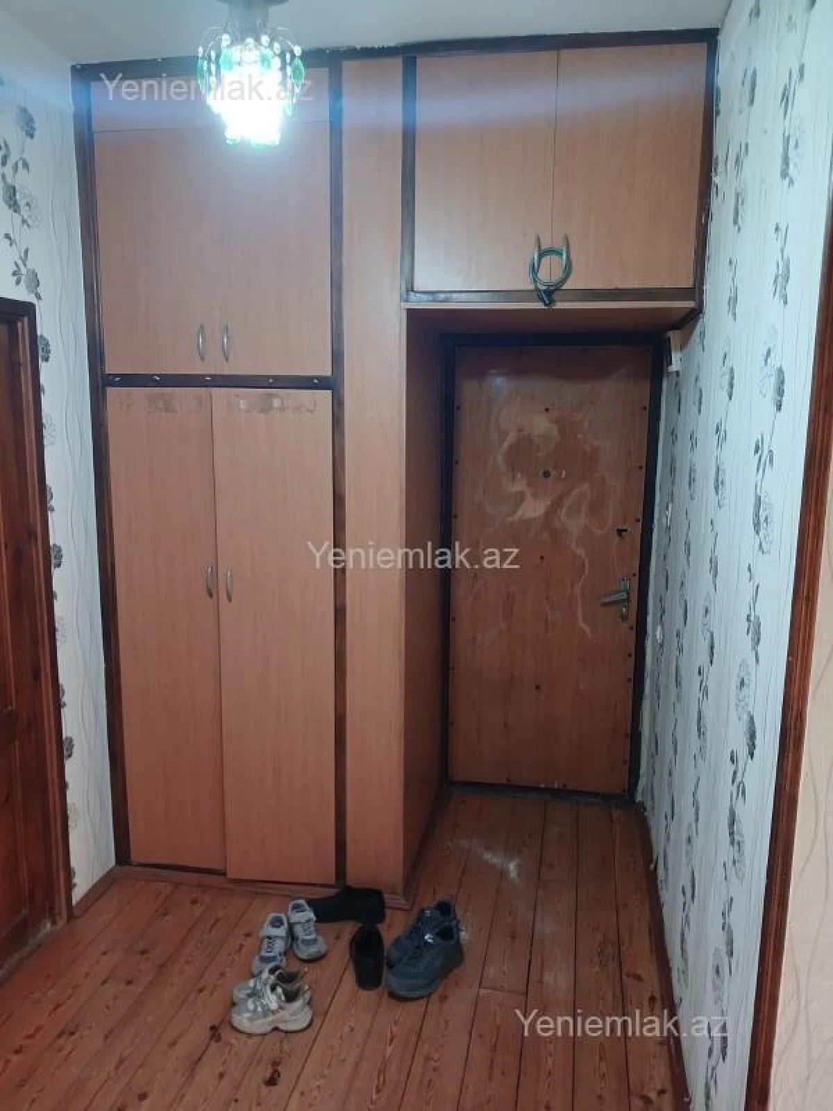 Satılır 3 otaqlı köhnə tikili 80 m²