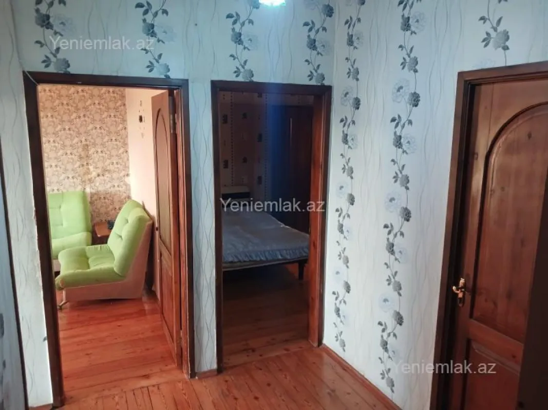 Satılır 3 otaqlı köhnə tikili 80 m²