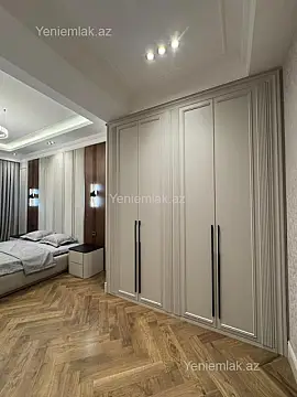 Satılır 4 otaqlı yeni tikili 165 m²