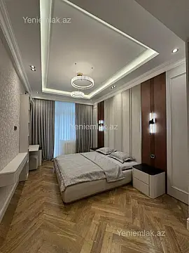 Satılır 4 otaqlı yeni tikili 165 m²