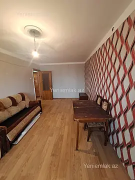 Satılır 2 otaqlı köhnə tikili 32 m²