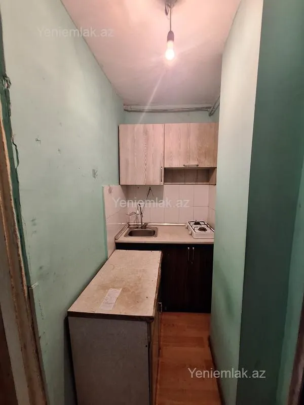 Satılır 2 otaqlı köhnə tikili 32 m²