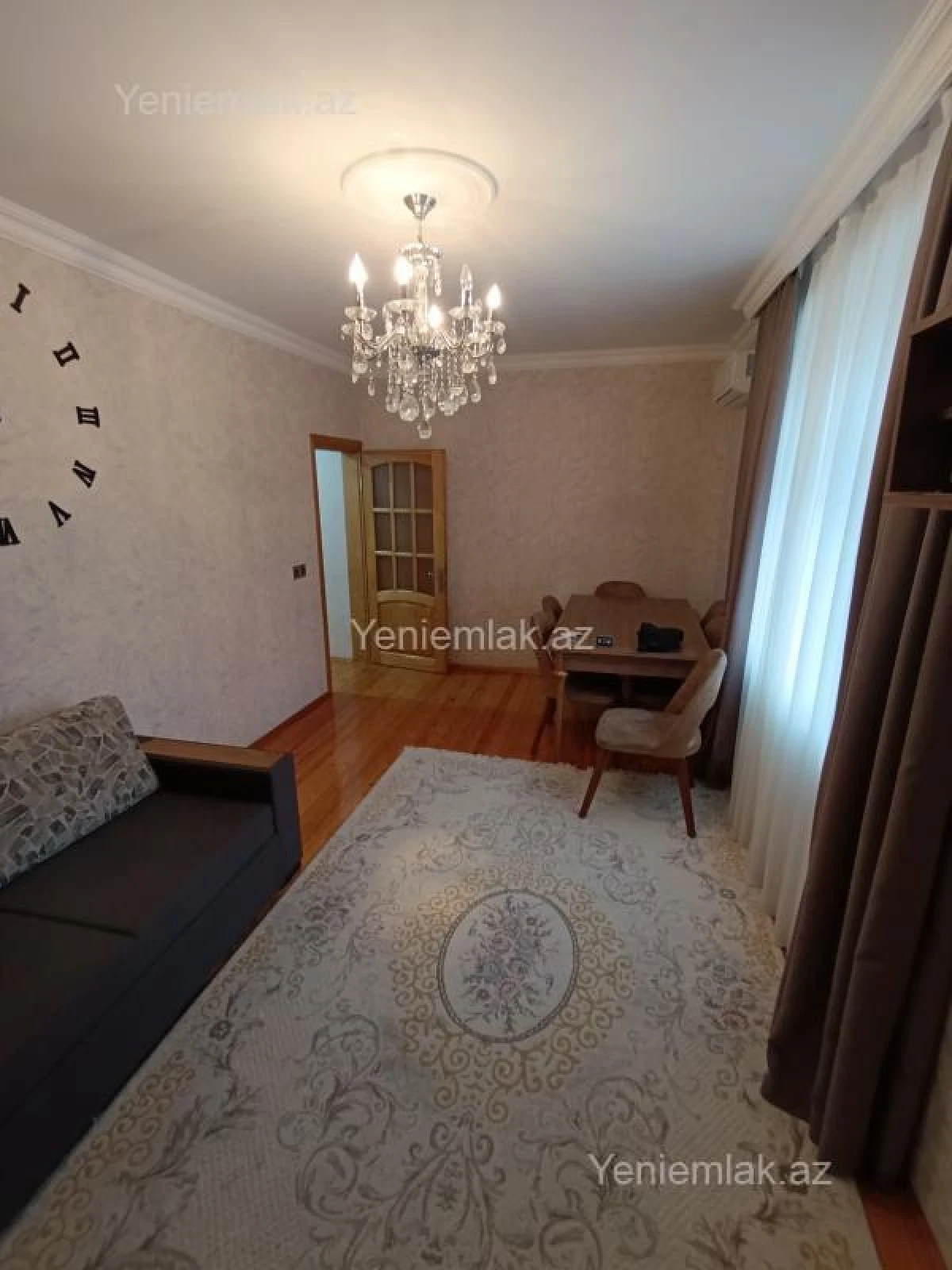 Satılır 2 otaqlı köhnə tikili 65 m²