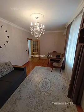 Satılır 2 otaqlı köhnə tikili 65 m²