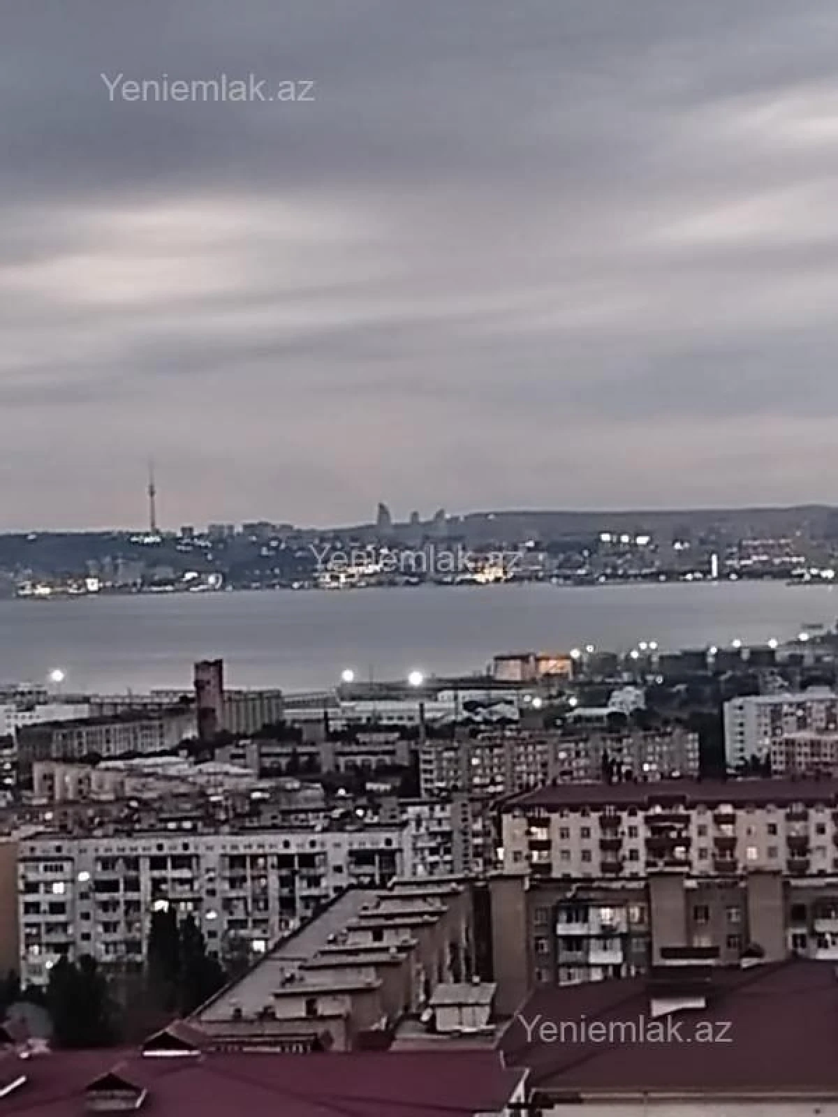 Satılır 3 otaqlı yeni tikili 128 m²