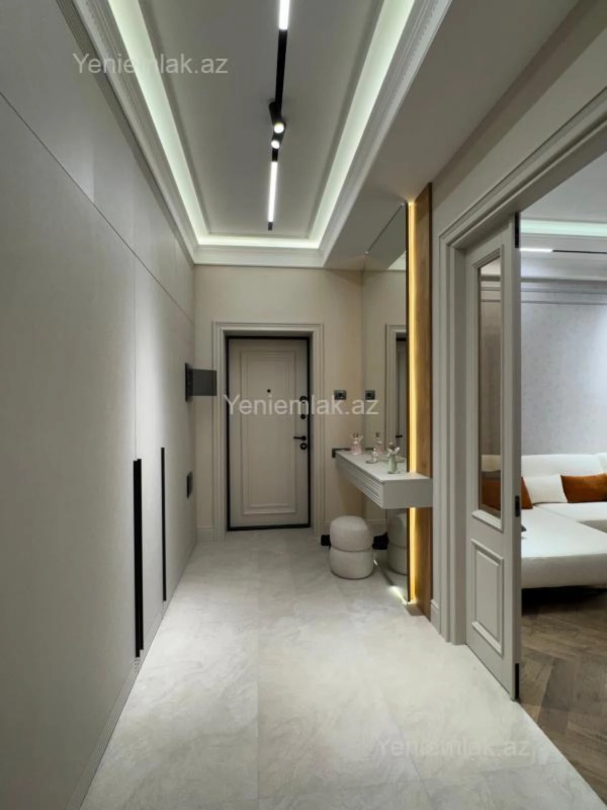 Satılır 3 otaqlı yeni tikili 120 m²