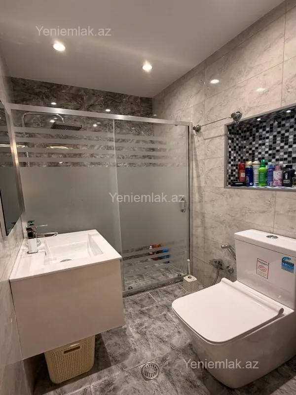 Satılır 2 otaqlı yeni tikili 77 m²